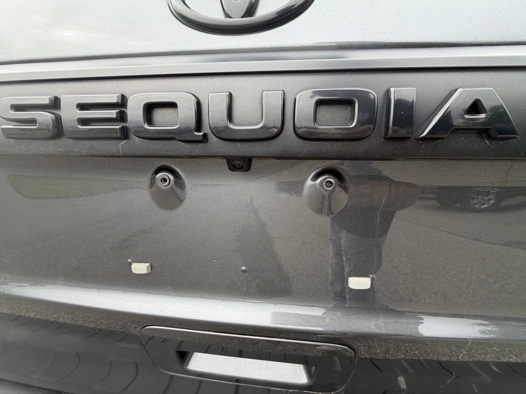 Used 2021 Toyota Sequoia TRD Pro AWD/4WD image 41