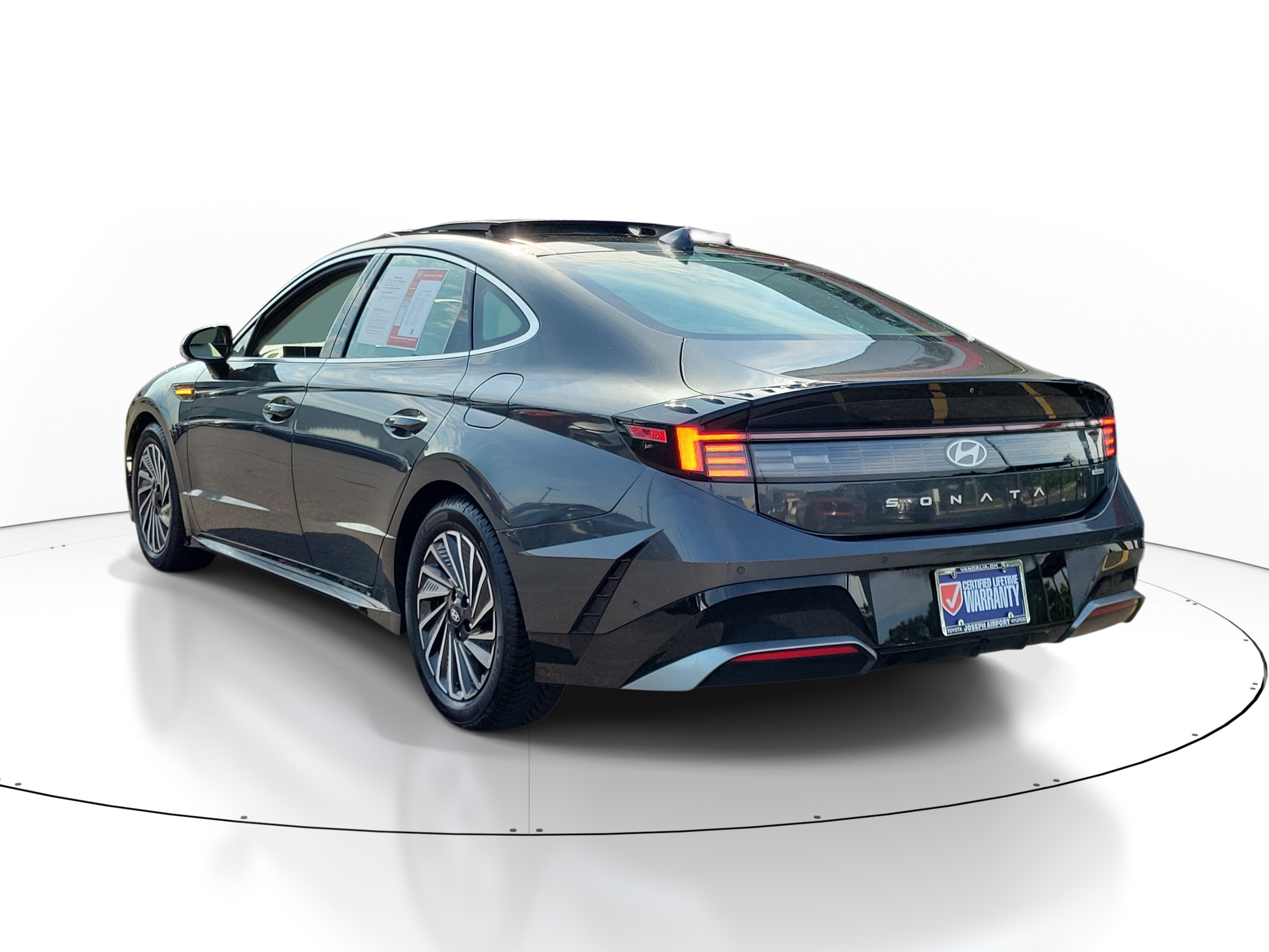 Used 2024 Hyundai Sonata Limited FWD image 3