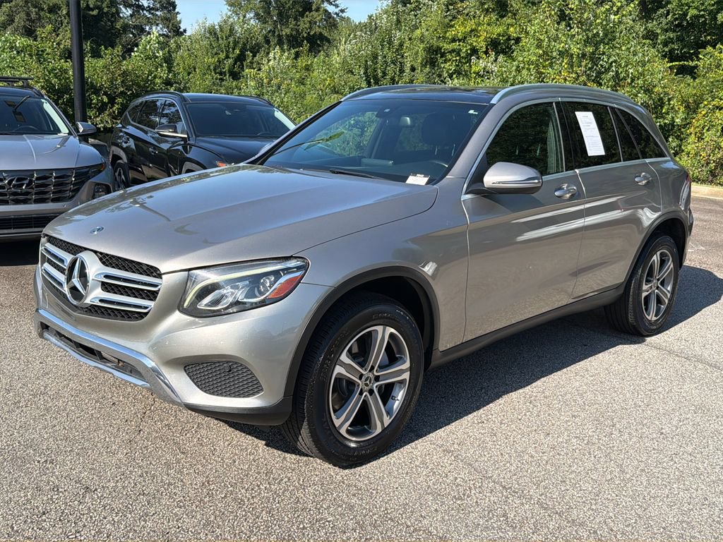 Used 2019 Mercedes-Benz GLC 300 4MATIC w/ Multimedia Package image 3