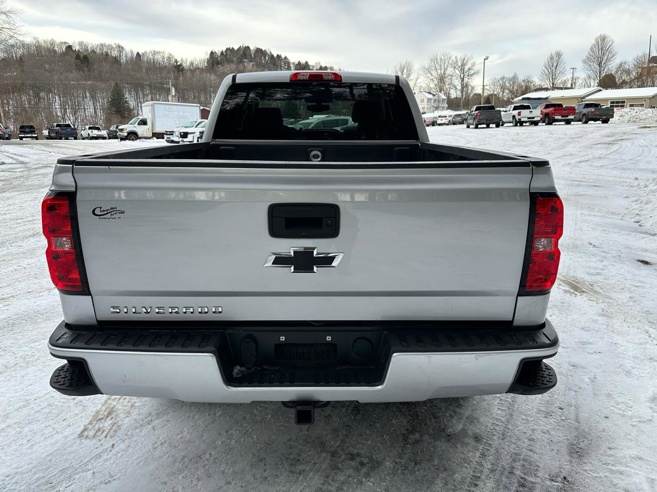Used 2018 Chevrolet Silverado 1500 Custom w/ Custom Value Package image 6