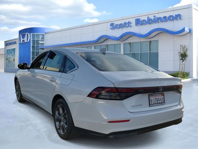 Used 2024 Honda Accord EX image 3