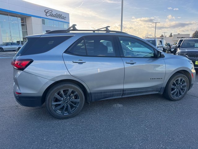 Used 2024 Chevrolet Equinox RS w/ RS Leather Package image 2