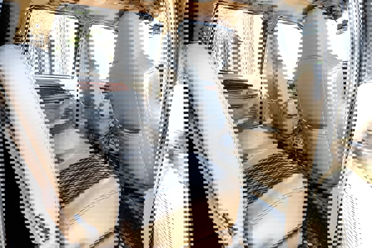 Used 2002 Ford Excursion Limited image 33