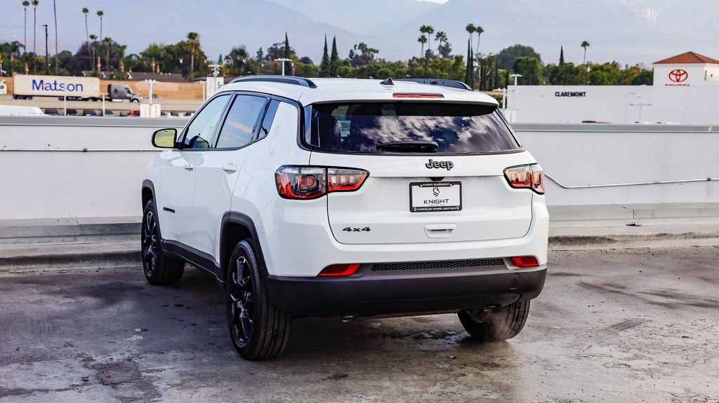 New 2026 Jeep Compass Latitude image 7
