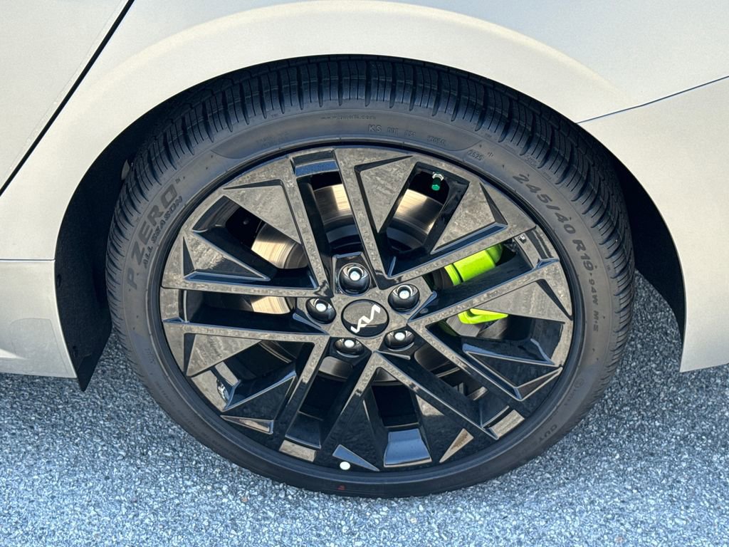 New 2026 Kia K5 GT image 19