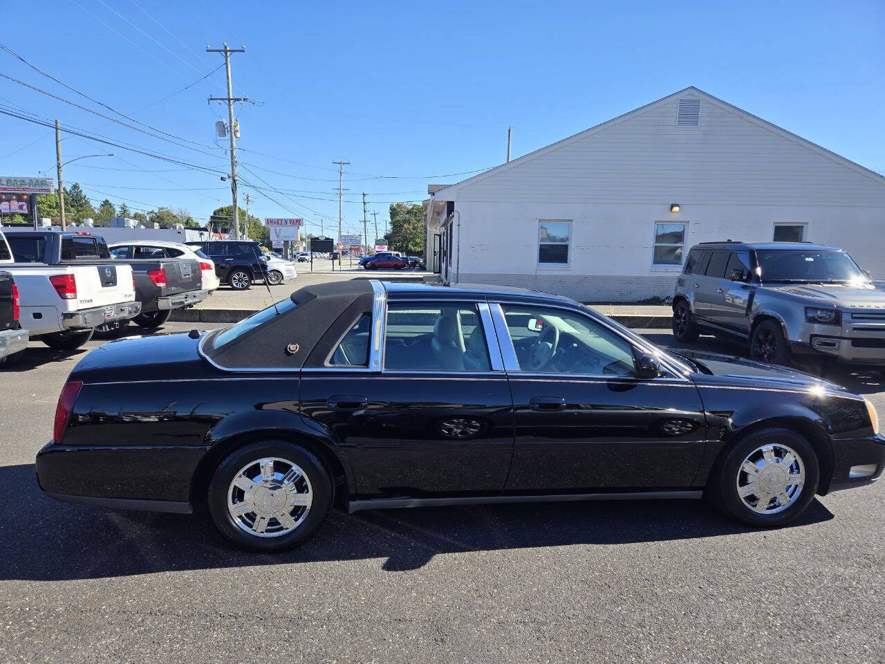Used 2004 Cadillac De Ville w/ Equipment Group FWD image 5