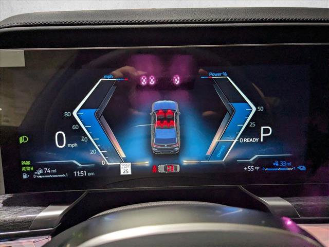 New 2026 BMW 750e xDrive image 11