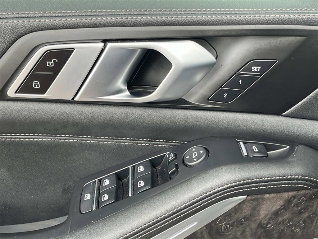 Used 2023 BMW X5 xDrive40i image 15