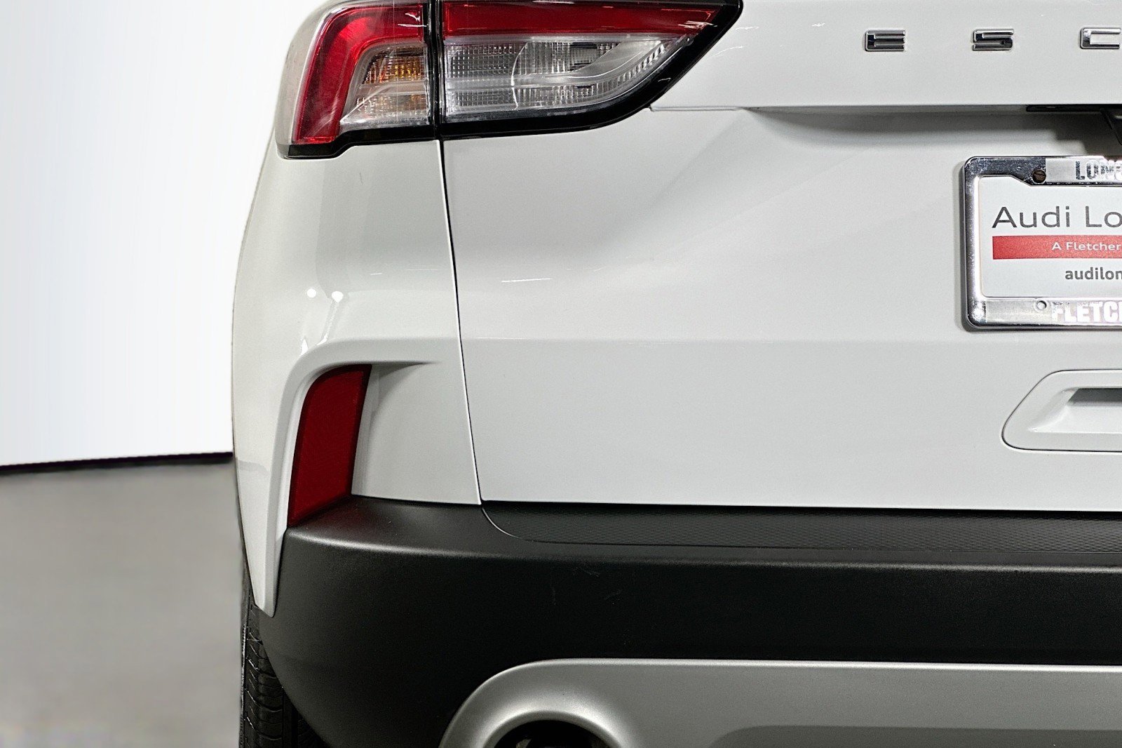 Used 2022 Ford Escape S image 17