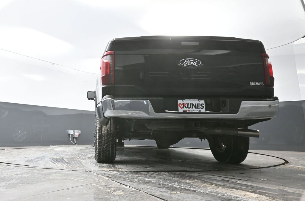 Used 2024 Ford F150 XLT w/ Mobile Office Package image 32
