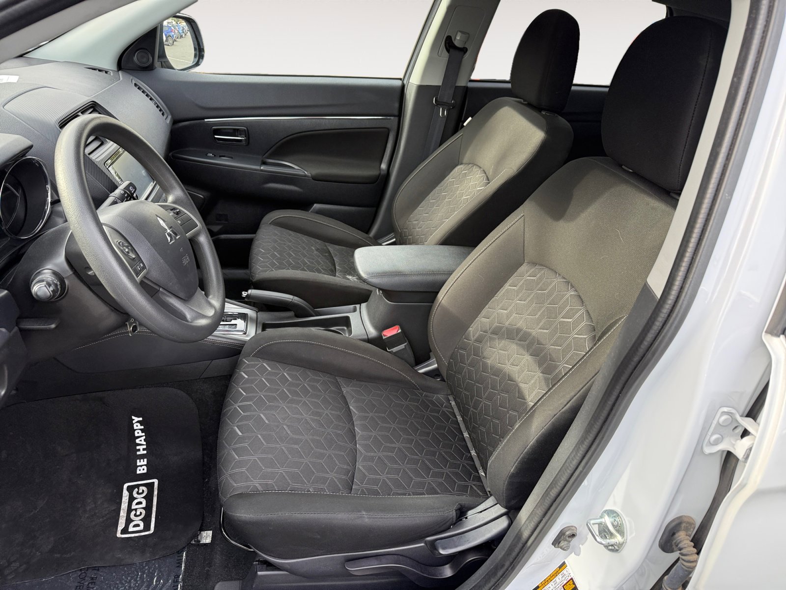 Used 2024 Mitsubishi Outlander Sport SE image 10