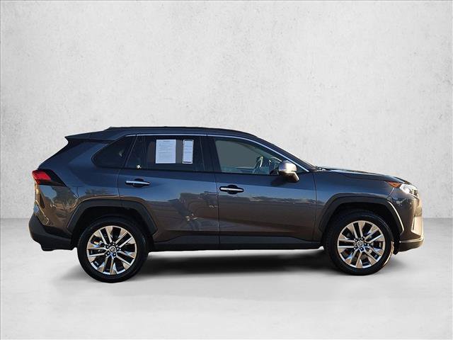 Used 2021 Toyota RAV4 Limited FWD image 4