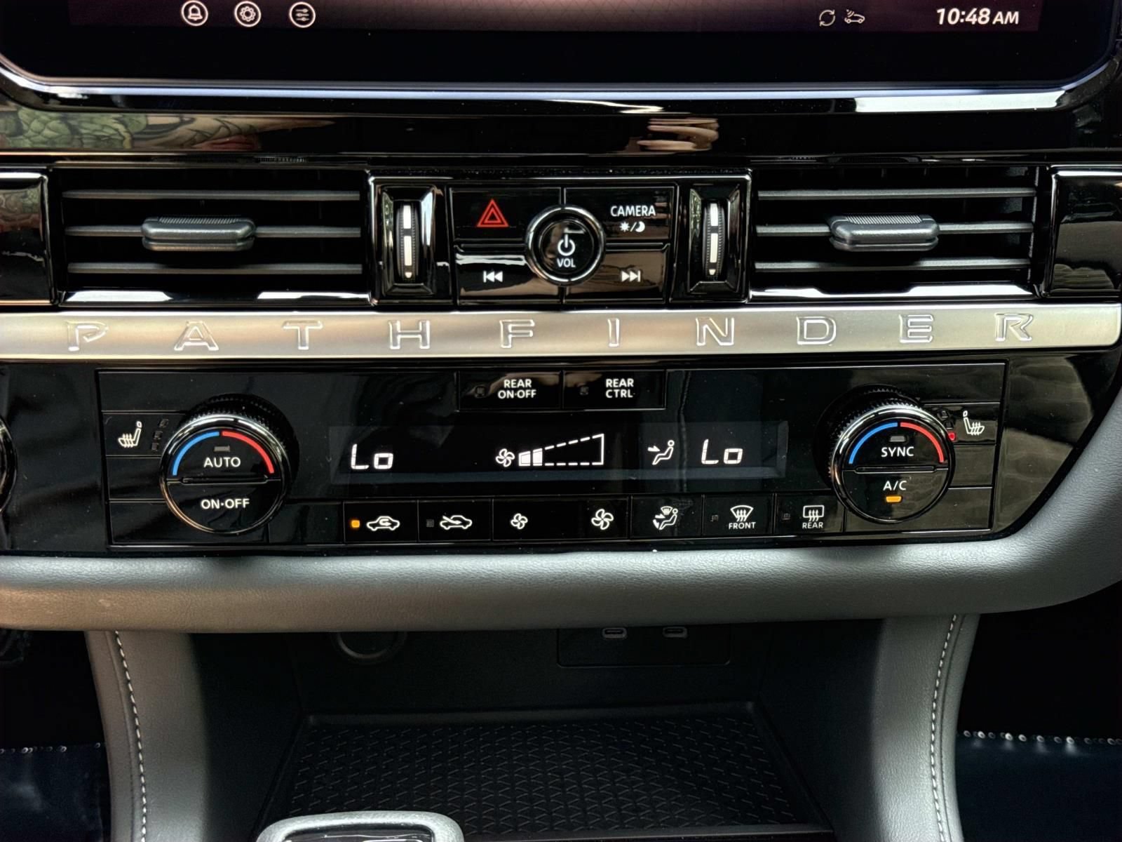 Certified 2026 Nissan Pathfinder SV AWD/4WD image 11