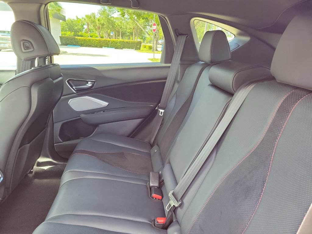 Used 2023 Acura RDX w/ Advance Package FWD image 12