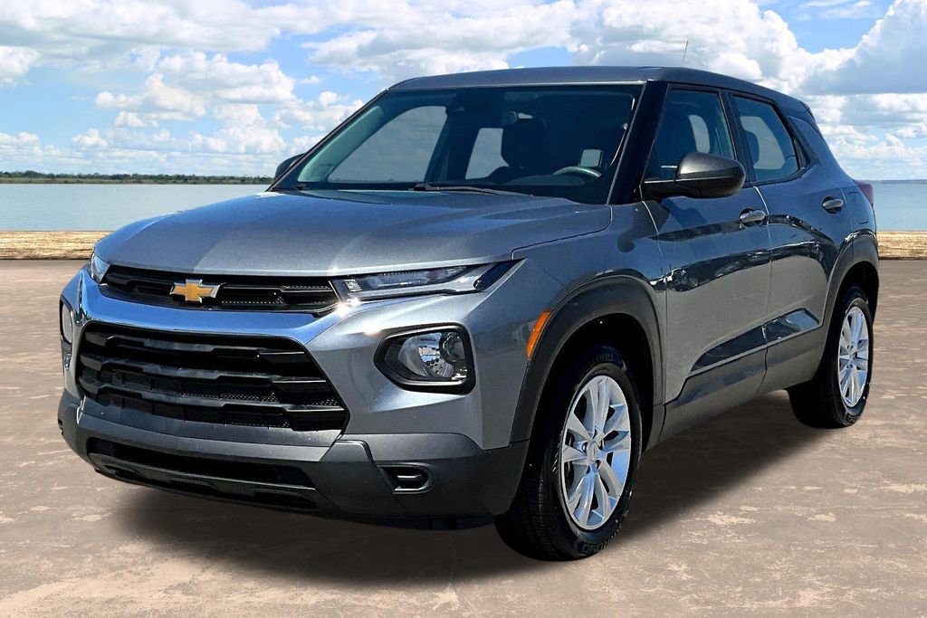 Used 2022 Chevrolet TrailBlazer LS image 4