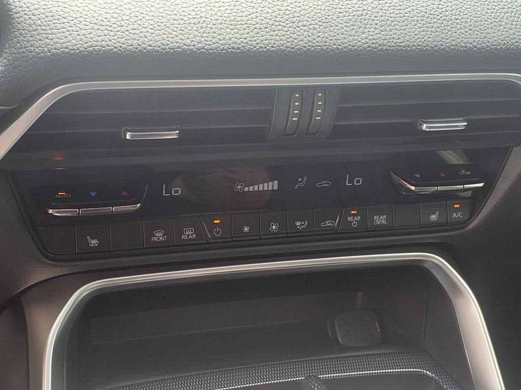 New 2025 MAZDA CX-90 3.3 Turbo w/ Preferred Package image 17