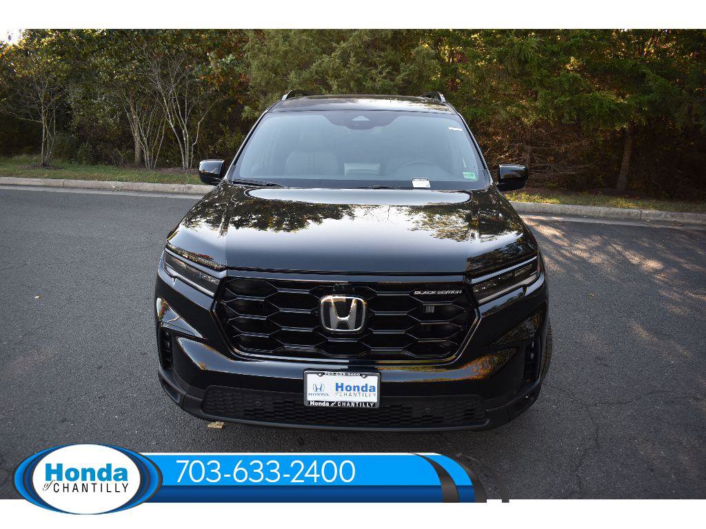 New 2025 Honda Pilot Black Edition video 3