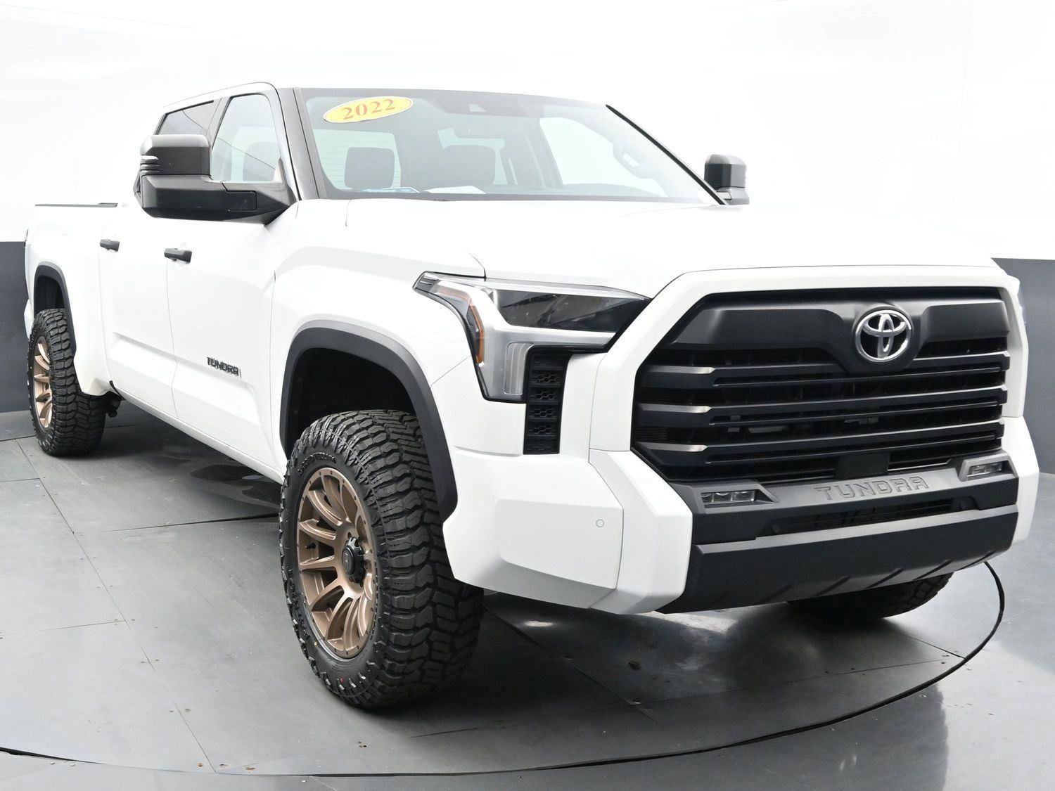 Used 2022 Toyota Tundra SR5 image 2