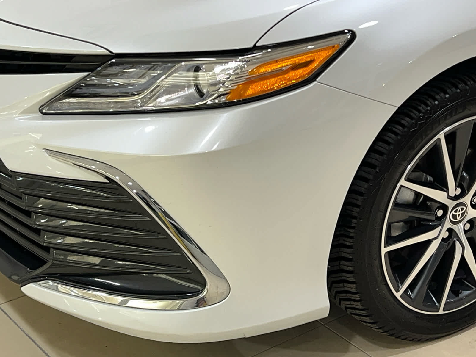 Used 2023 Toyota Camry XLE w/ Protection Package (Q2) (TMS) FWD image 4