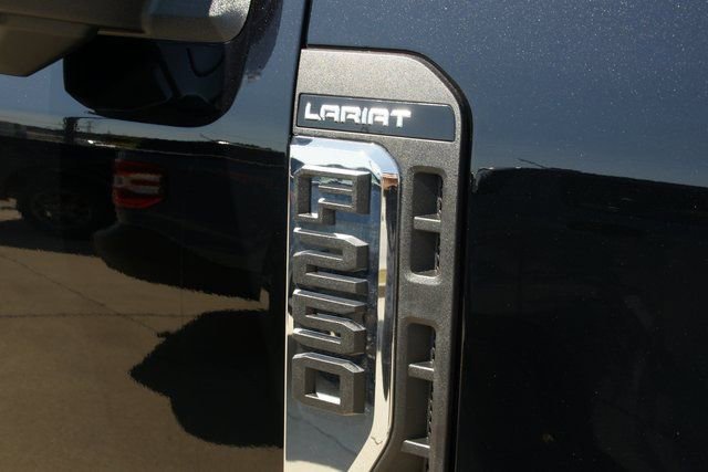 New 2026 Ford F250 Lariat w/ Lariat Ultimate Package image 10