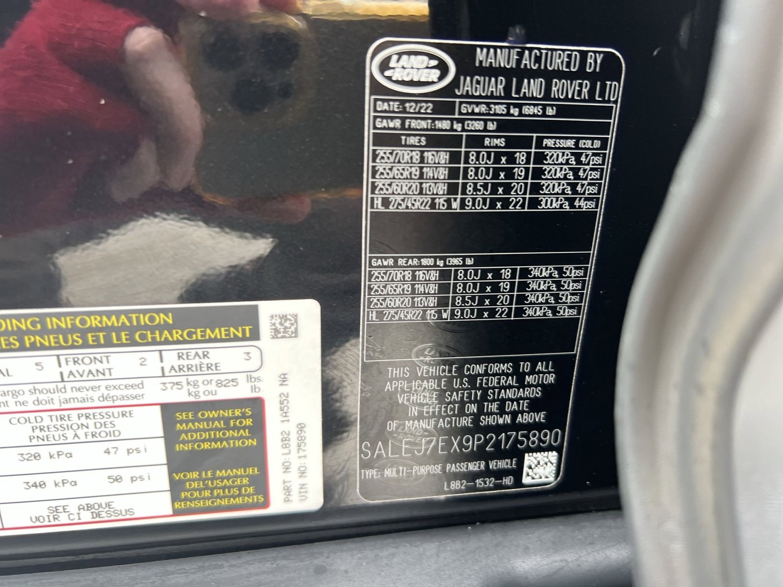 Used 2023 Land Rover Defender 110 S image 29