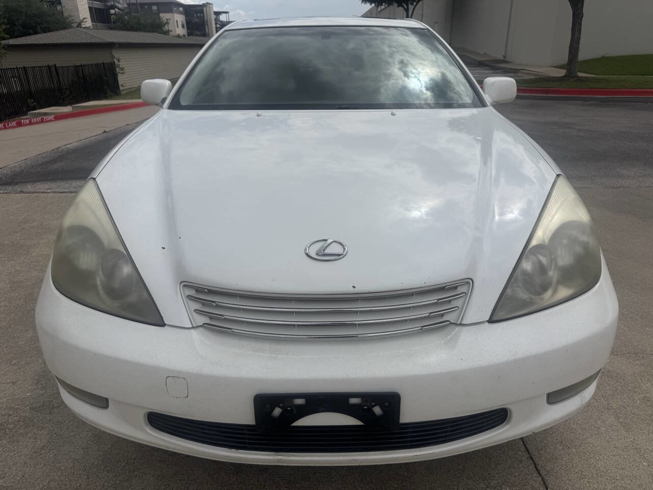 Used 2002 Lexus ES 330 image 2