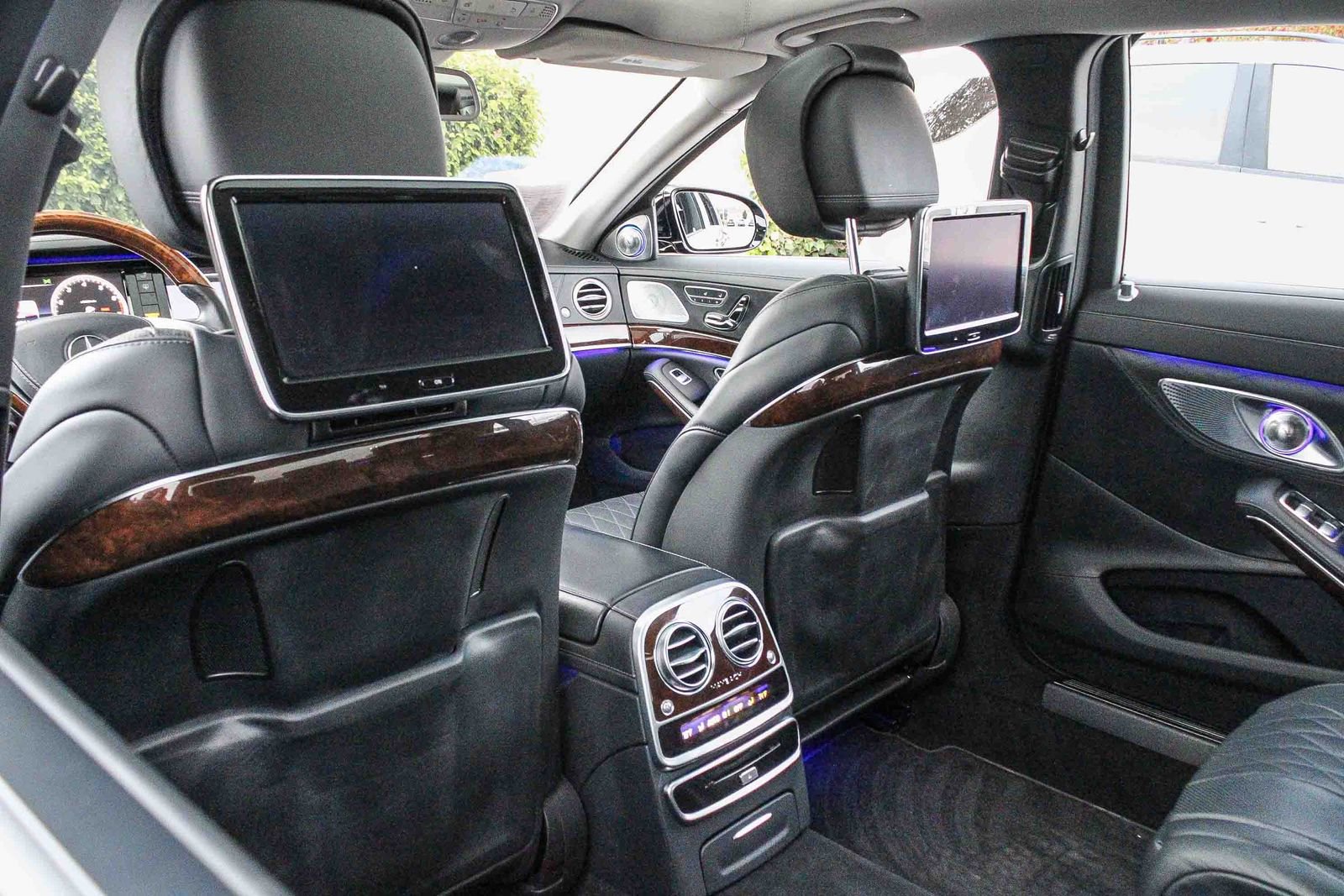 Used 2016 Mercedes-Benz Maybach S 600 image 22