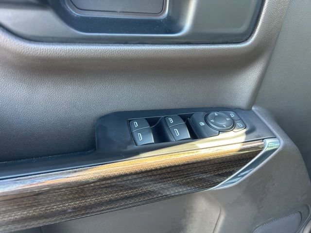 Used 2020 Chevrolet Silverado 1500 RST w/ All-Star Edition image 13