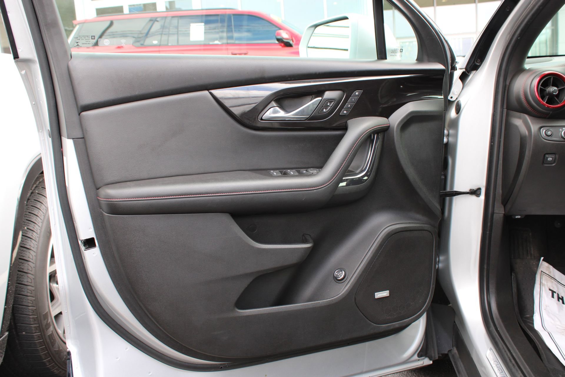 Used 2020 Chevrolet Blazer RS FWD image 12