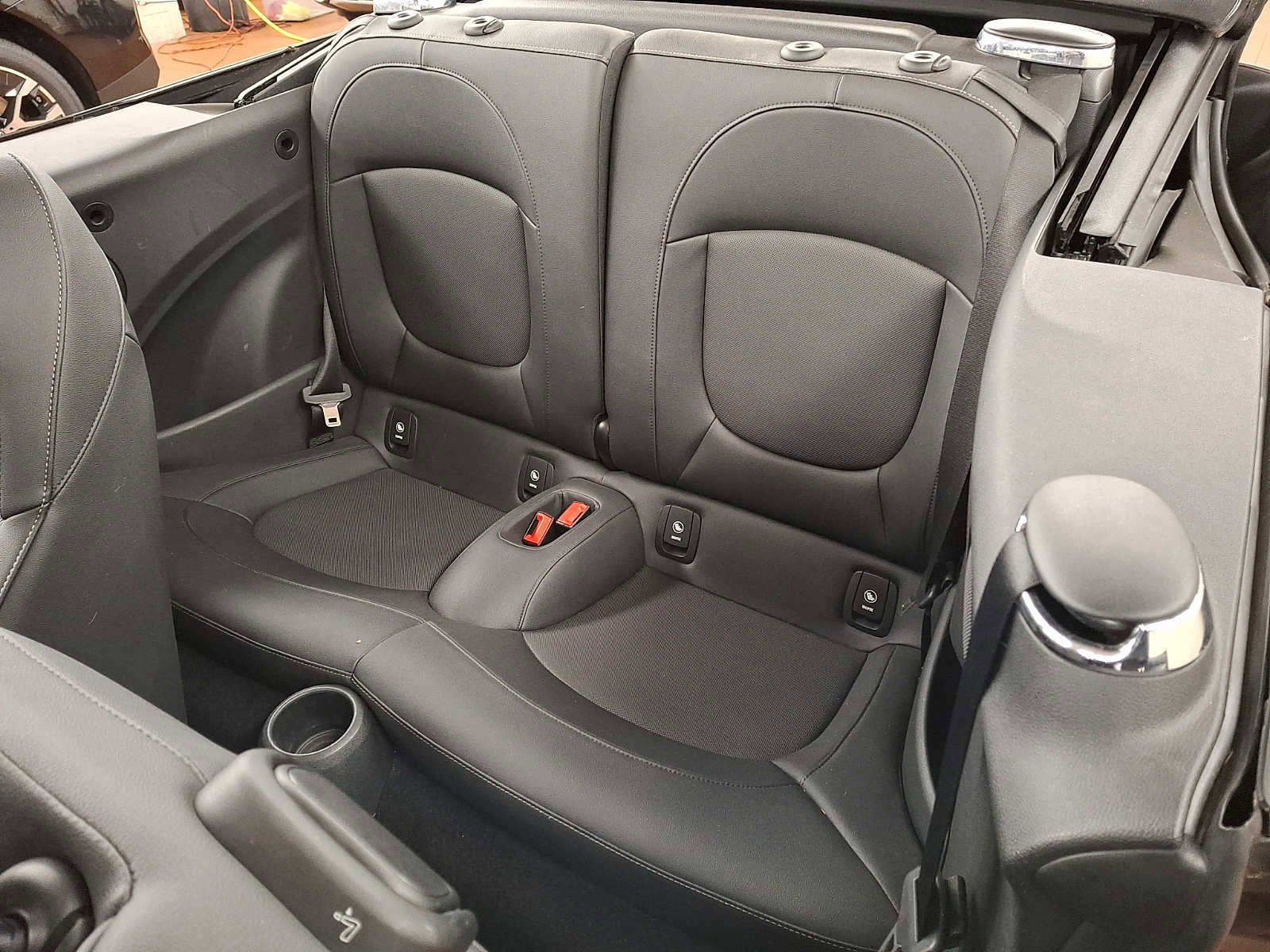 Certified 2023 MINI Cooper S image 9