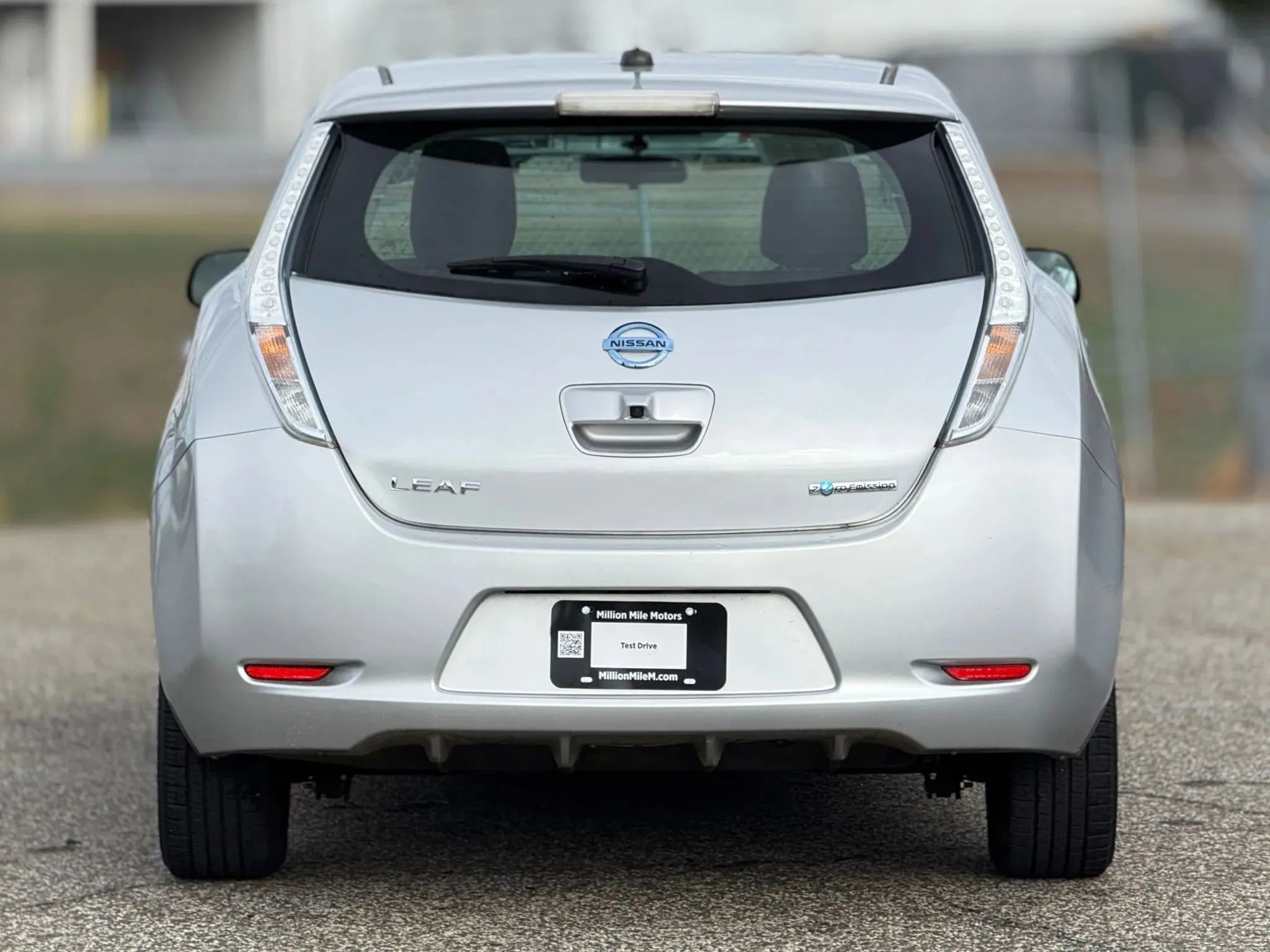 Used 2014 Nissan Leaf S image 4
