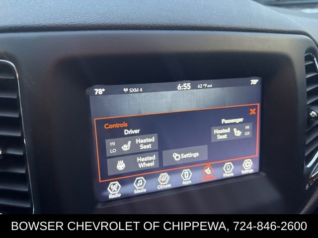 Used 2019 Jeep Compass Latitude w/ Cold Weather Group image 2