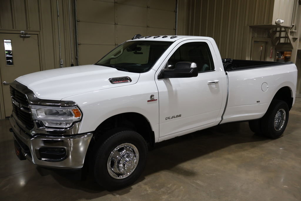 Used 2019 RAM 3500 Big Horn image 7