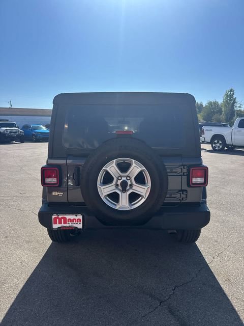 Used 2022 Jeep Wrangler Unlimited Sport S image 4