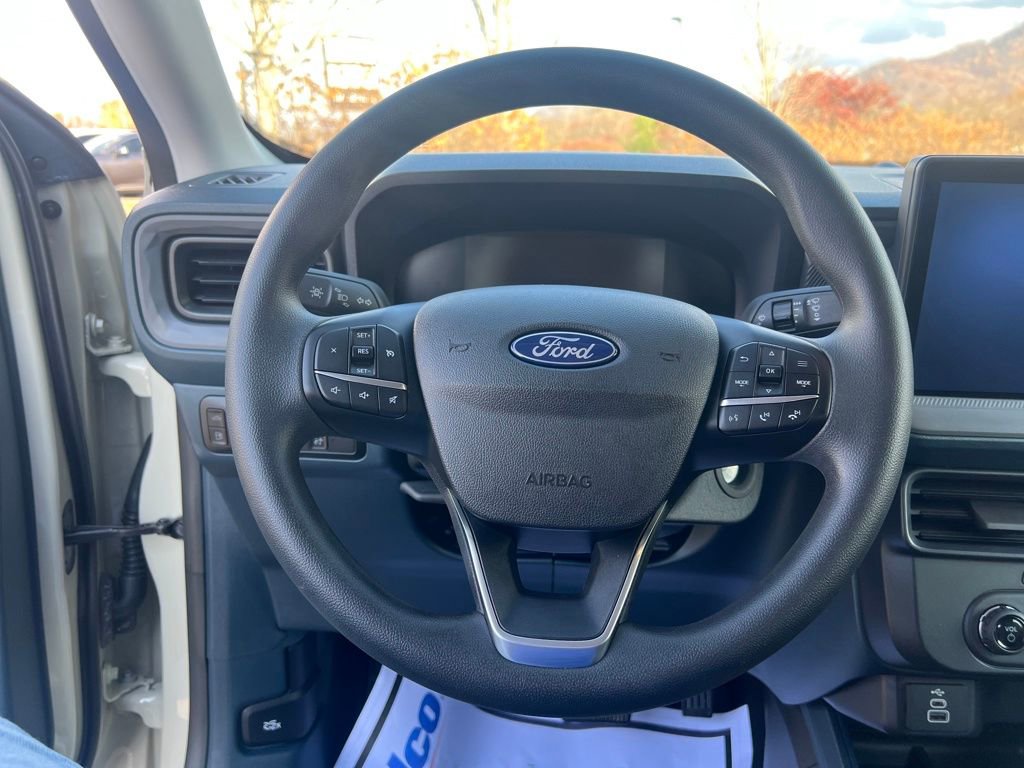 Used 2025 Ford Maverick XL image 18