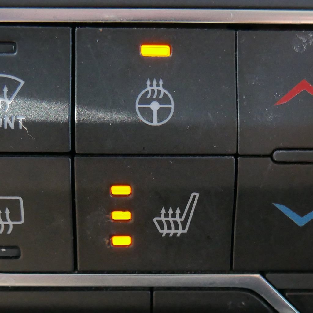 Used 2021 Jeep Gladiator Mojave AWD/4WD image 7