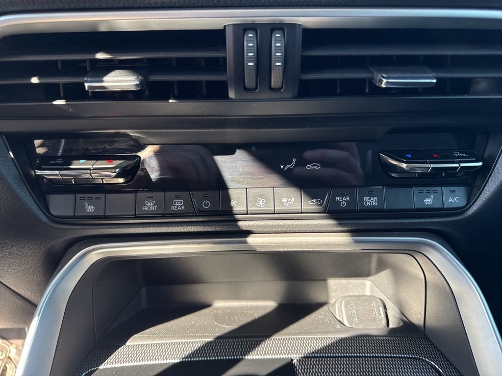 Used 2024 MAZDA CX-90 3.3 Turbo w/ Preferred Plus image 24