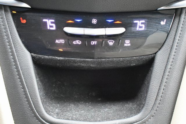 Used 2018 Cadillac XT5 Luxury w/ LPO, Wheel Lock Package image 29