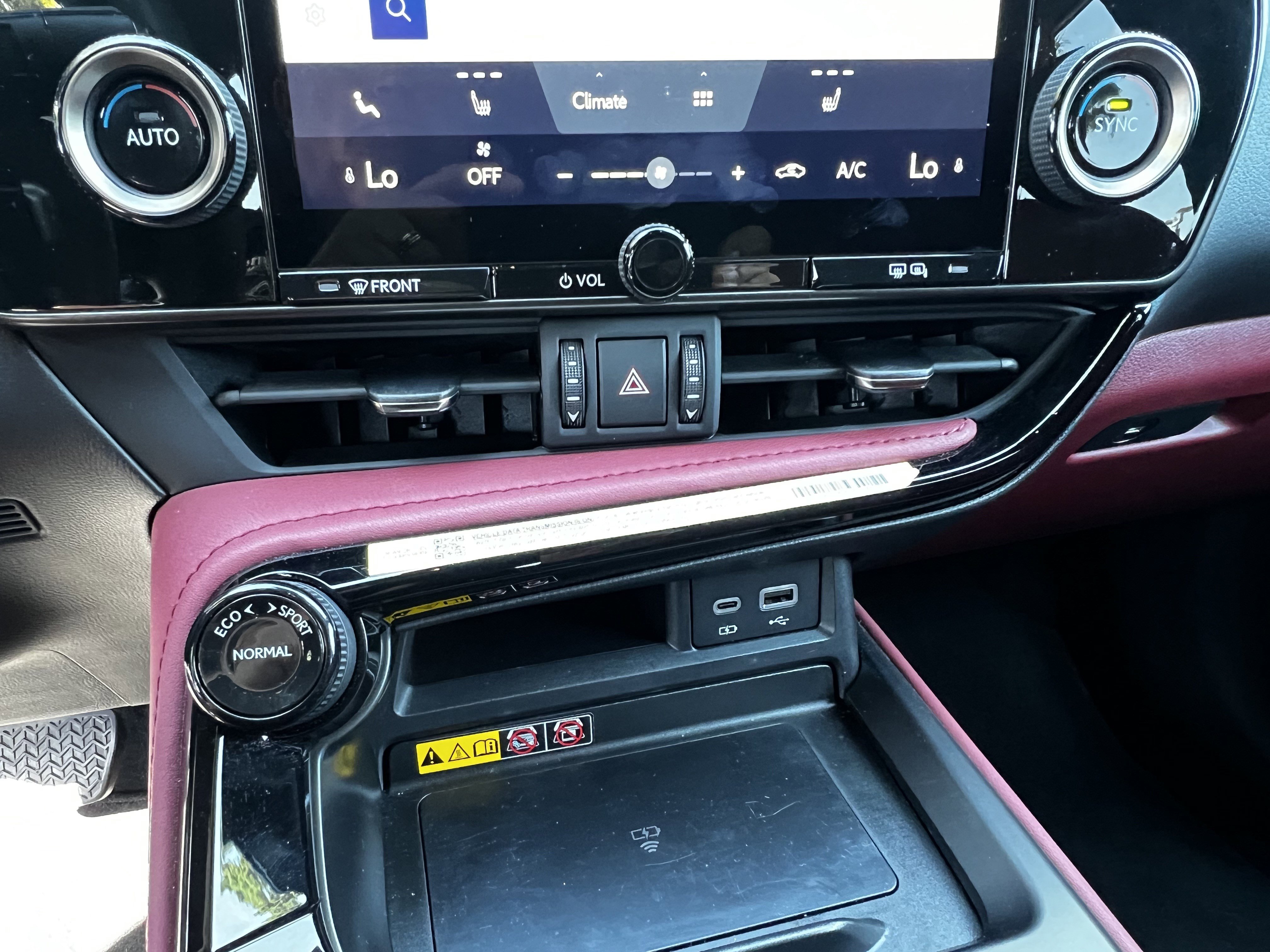 Certified 2025 Lexus NX 250 FWD image 26