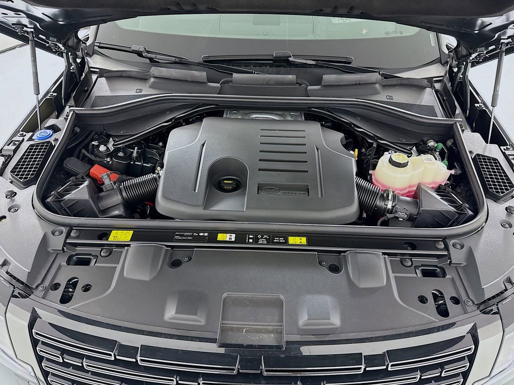 New 2026 Land Rover Range Rover SE AWD/4WD image 29