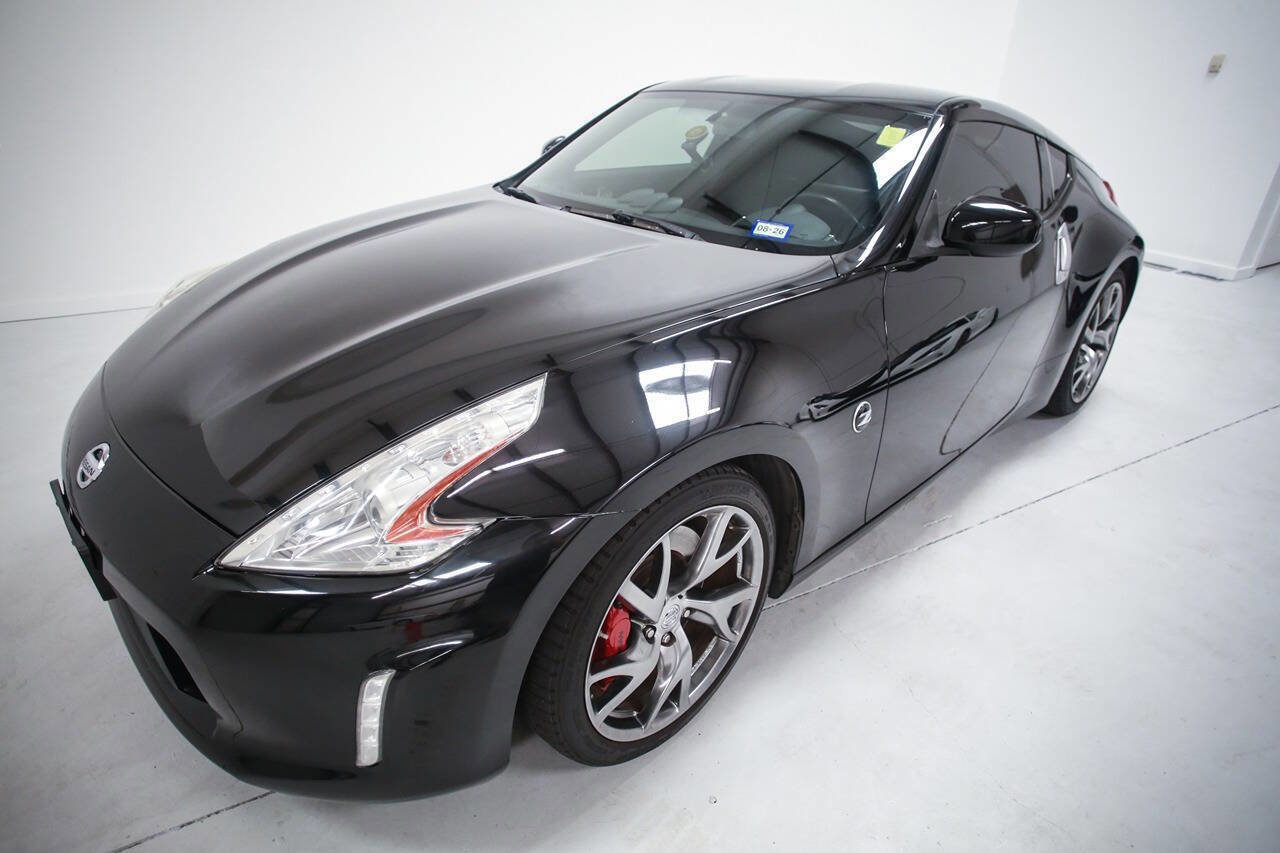 Used 2014 Nissan 370Z Touring w/ Sport Package image 10