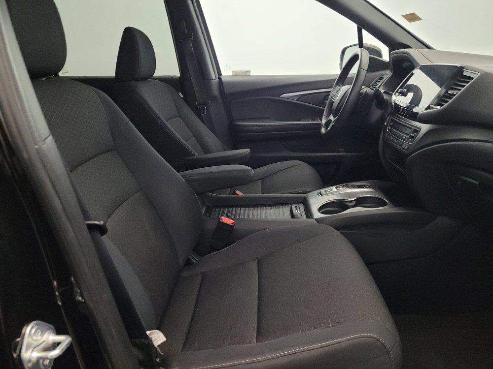 Used 2021 Honda Passport Sport image 21