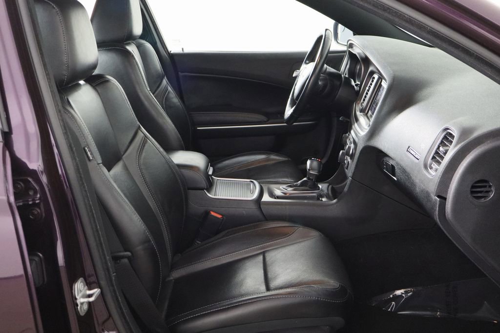 Used 2021 Dodge Charger SXT w/ Leather Interior Group image 19