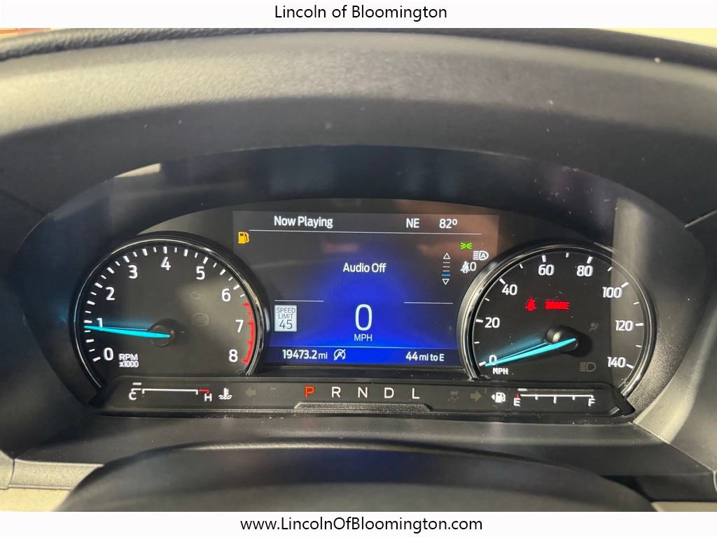 Used 2024 Ford Explorer XLT w/ Equipment Group 202A AWD/4WD image 18