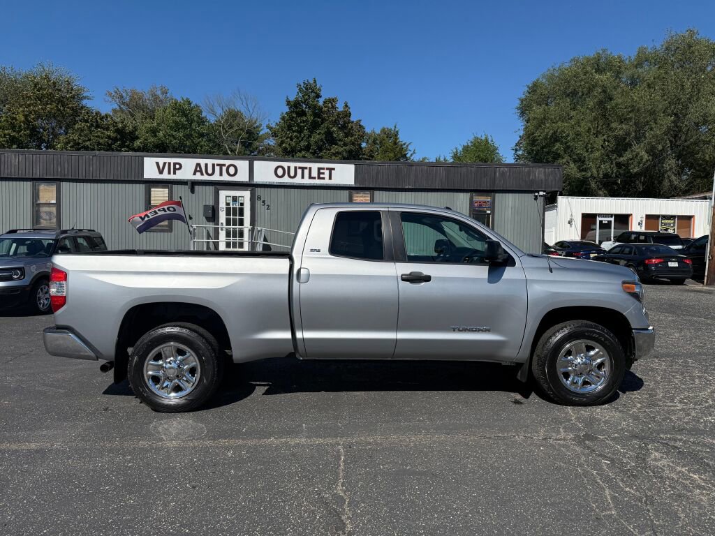 Used 2019 Toyota Tundra SR5 image 8