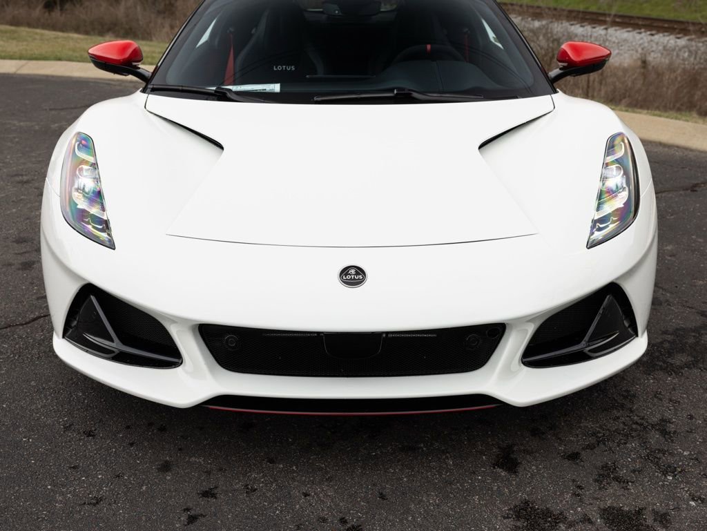 New 2026 Lotus Emira SE RWD image 14