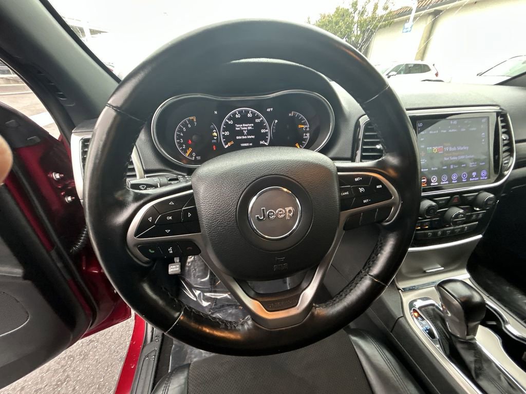 Used 2021 Jeep Grand Cherokee Laredo X image 14