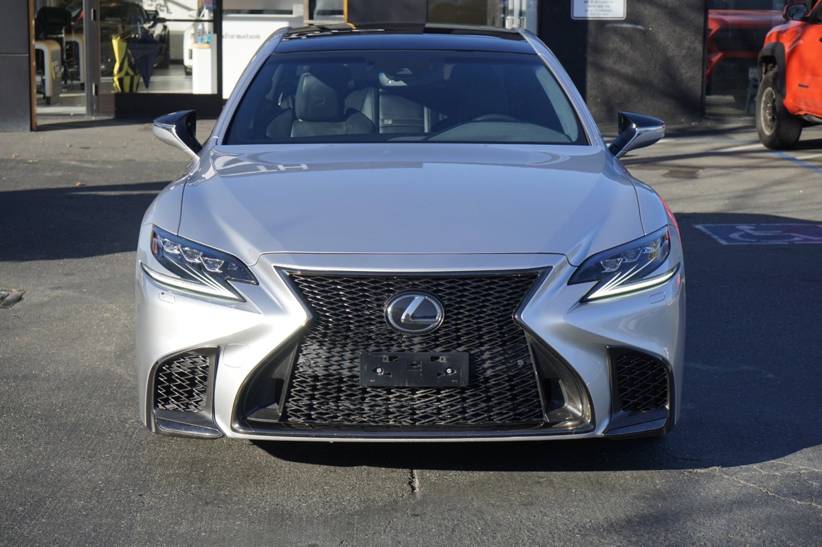 Used 2018 Lexus LS 500 F Sport w/ Accessory Package (Z2) image 5