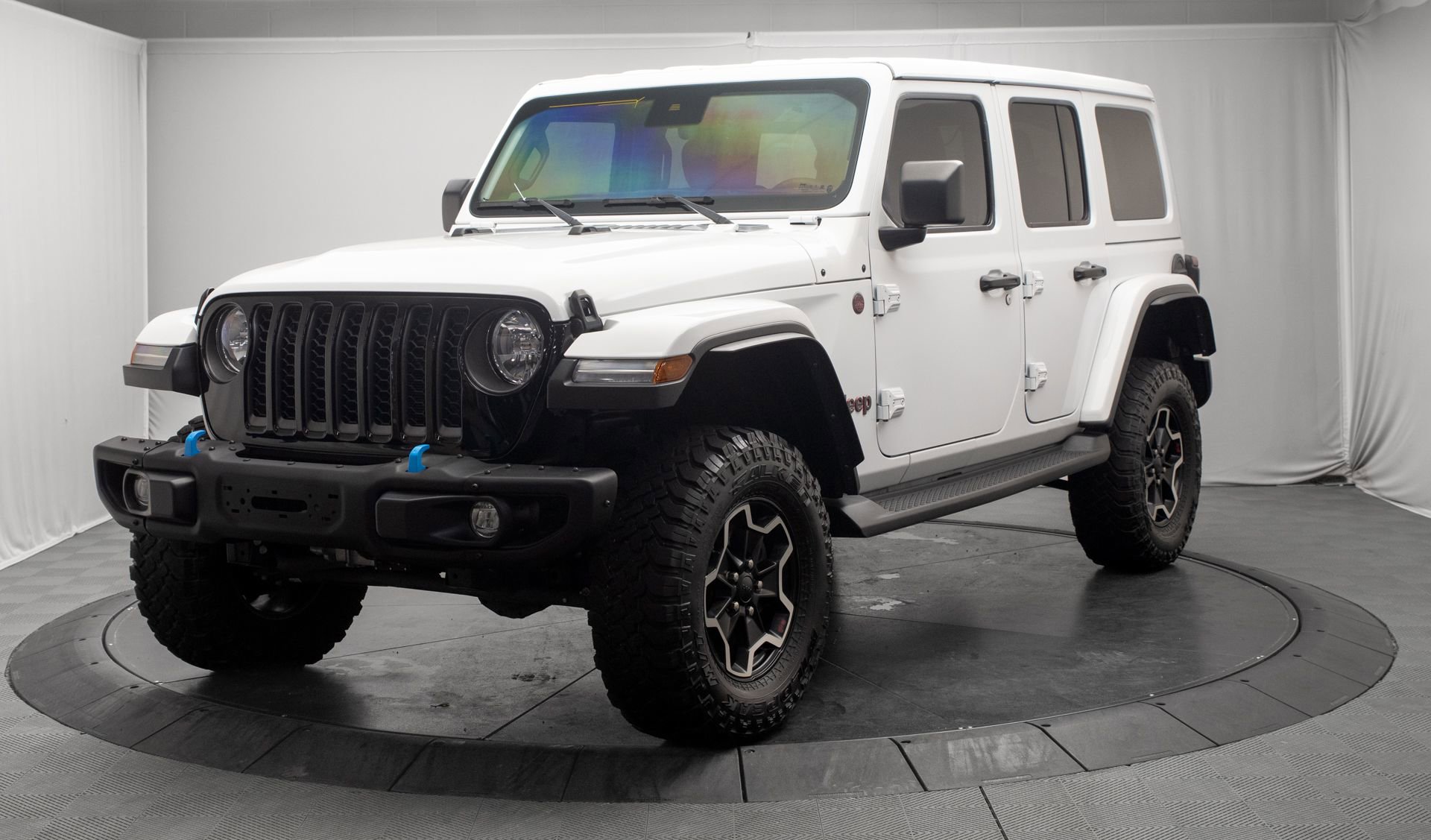 Used 2024 Jeep Wrangler Unlimited Rubicon AWD/4WD image 8