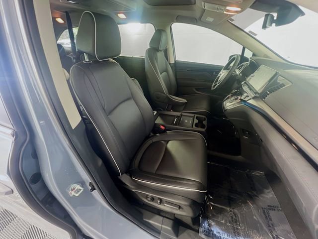 Used 2025 Honda Odyssey Touring image 30